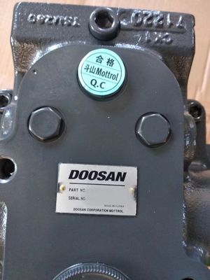 Motore dell'oscillazione del cambio DX380LC Doosan dell'oscillazione di DX380 170303-00071A