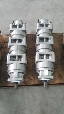 Pompa idraulica della trasmissione 705-58-46000 della pompa a ingranaggi del cariore della ruota WA600-1 705-58-46001