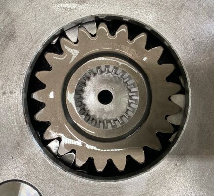 R480-9 R520-9 Riduttore di rotazione per pezzi di ricambio per escavatori Hyundai 390B-12100 Riduttore di riduzione rotativa