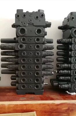 EX55 ZX60 4310051 4348186 4668463 Gruppo valvola di controllo principale idraulico per parti del mini escavatore HITACHI DPK-T04-6P2G-AB