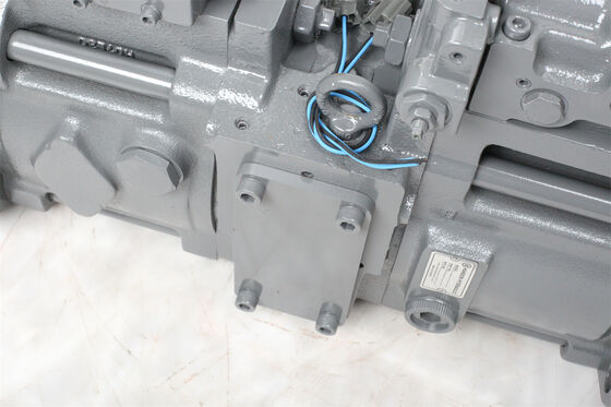SY215-8 04865 K3V112DTP-NISER-9T8L POMPA IDRAULICA