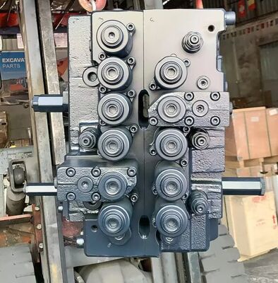 R300LC-9S R300-9S Valvola di Controllo Principale Idraulica Assy per Escavatore Hyundai Ricambi 31Q8-17000P Valvola di Distribuzione OEM