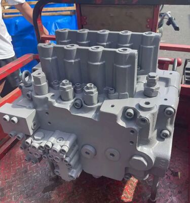 EX870 ZX870 Valvola di controllo idraulica Assy per Hitachi Excavator Ricambi 4632971 Valvola di controllo principale OEM