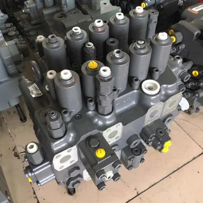 Gruppo valvola di controllo idraulico EC250D EC300D per pezzi di ricambio dell'escavatore VOE14606823 VOE14607608 Distributore Aftermarket